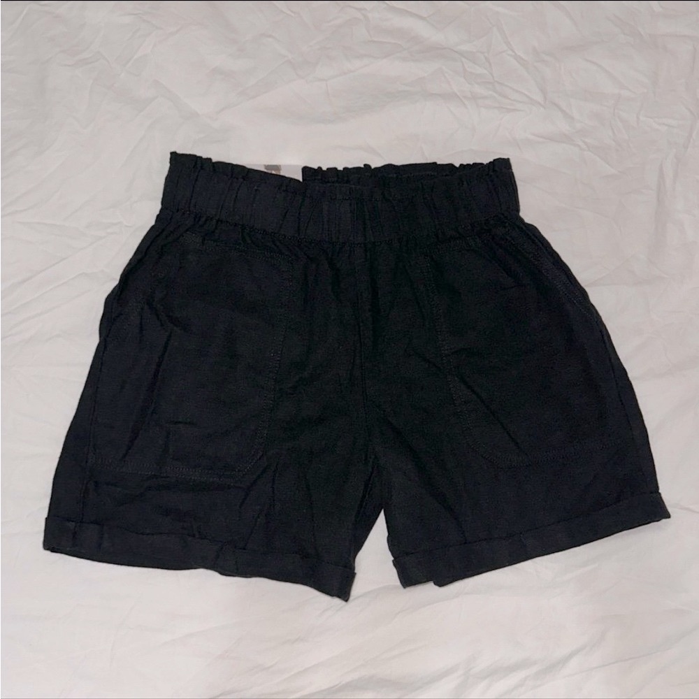 Women's Black Linen Shorts NWT